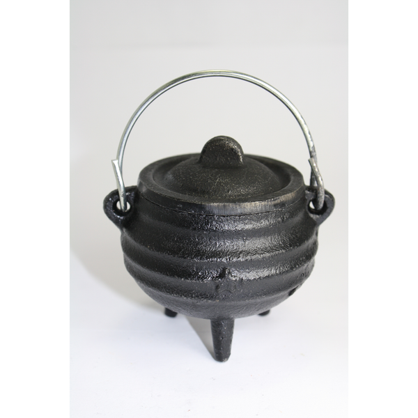 Cast Iron Cauldron mini with star