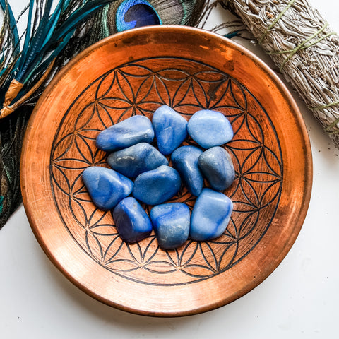 Blue Quartz Tumbled (1 stone)