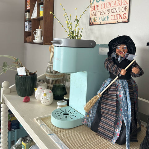 Decorative Kitchen Witch - Freya (blue)
