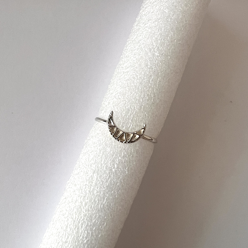 Ring crescent moon sterling silver