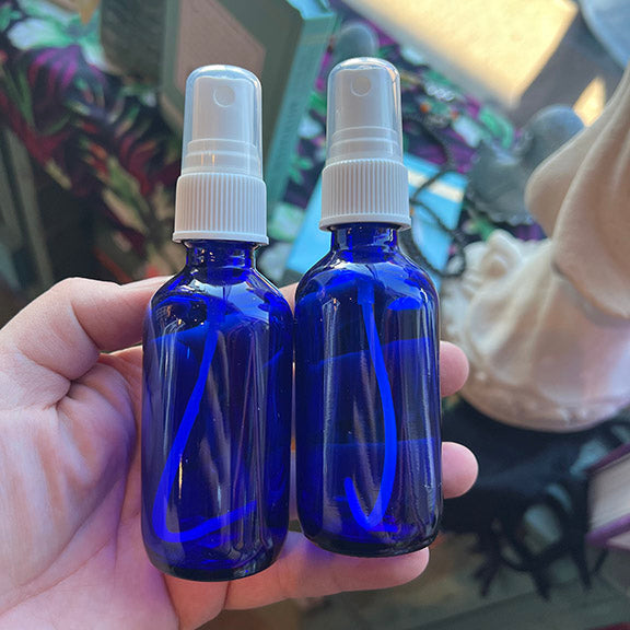 Bottle cobalt blue 60ml with mister