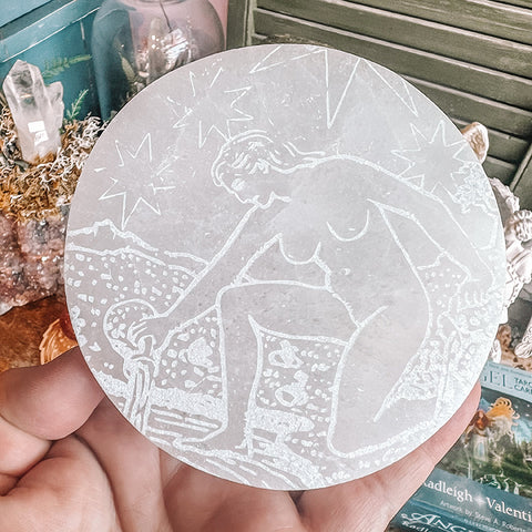 Selenite Crystal Charging Plate 9-10cm - Major Arcana: The Star