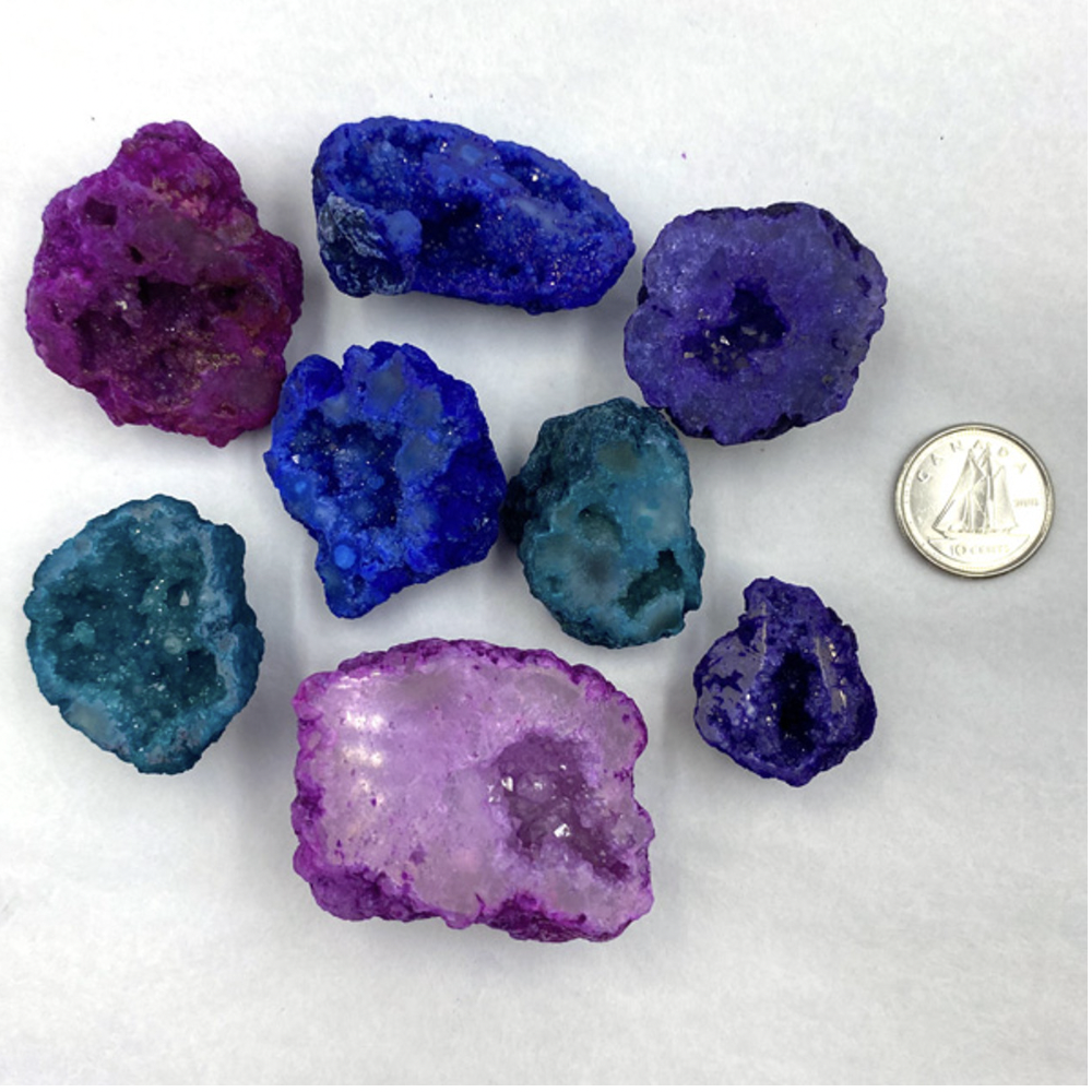 Rainbow Geode (1 assorted stone)