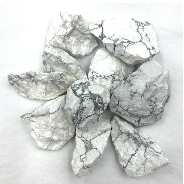 Raw Howlite (1 stone)