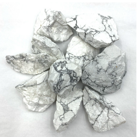 Raw Howlite (1 stone)