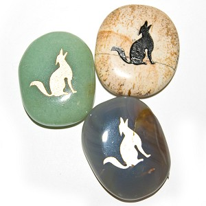 Totem Wolf Birthstone (1 assorted stone)