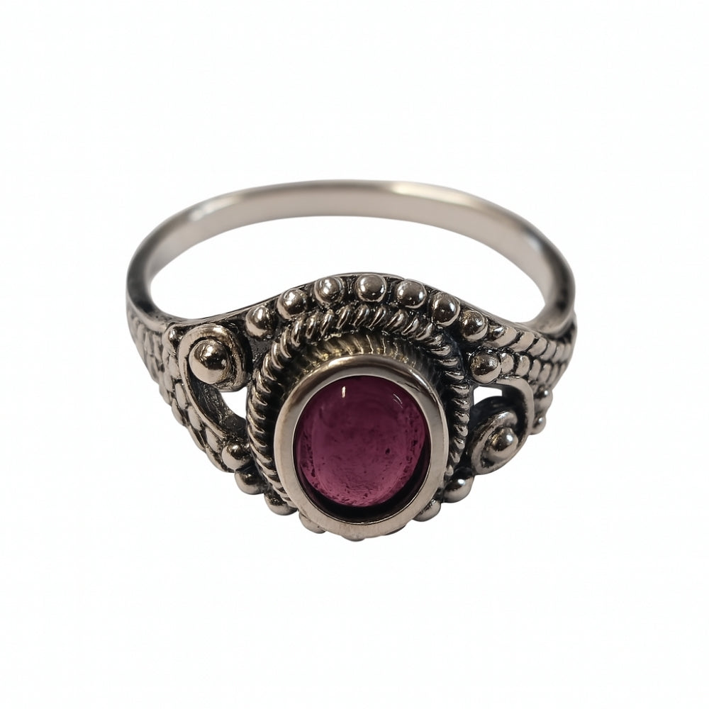 Rung ruby oval ornate band sterling silver