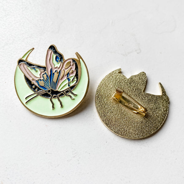 Enamel Pin Butterfly Moon