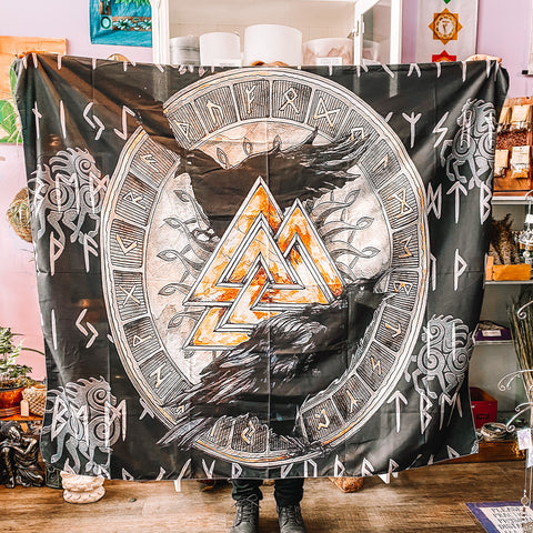 Tapestry Raven w/Valknut Symbol