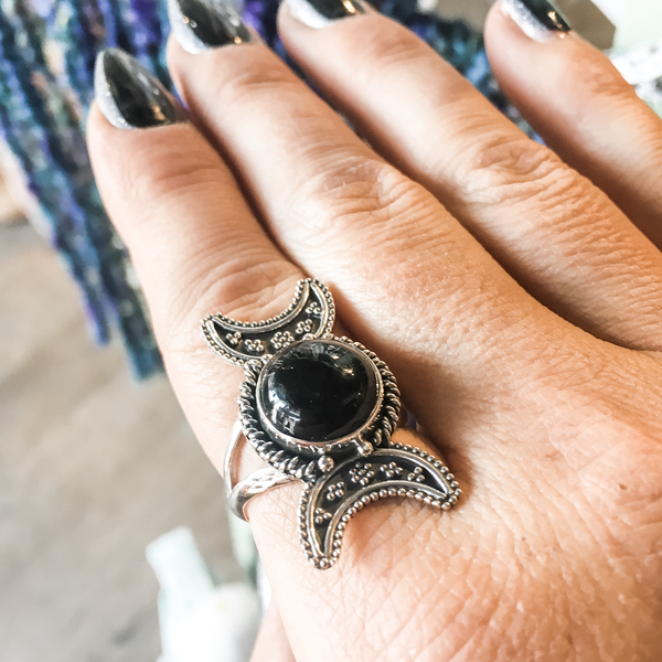 Ring onyx triple moon sterling silver