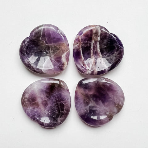 Heart Thumb Stone - Amethyst