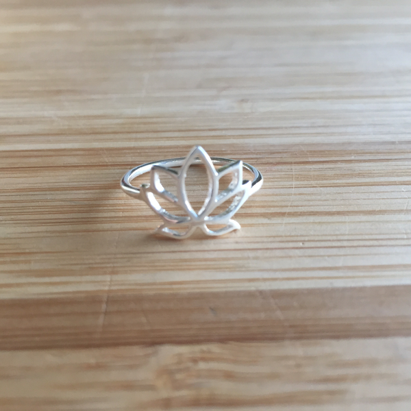 Ring lotus sterling silver