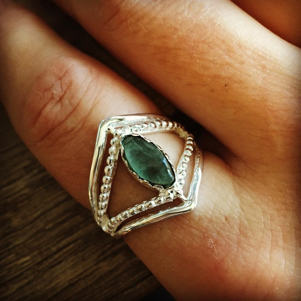 Bague oeil apatite argent massif