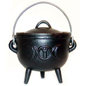 Cauldron triple moon 5”