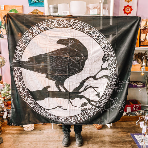 Tapestry Raven Black & White