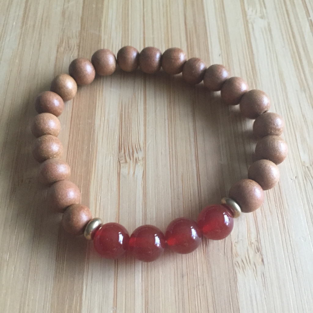 Bracelet sandalwood sacral chakra carnelian